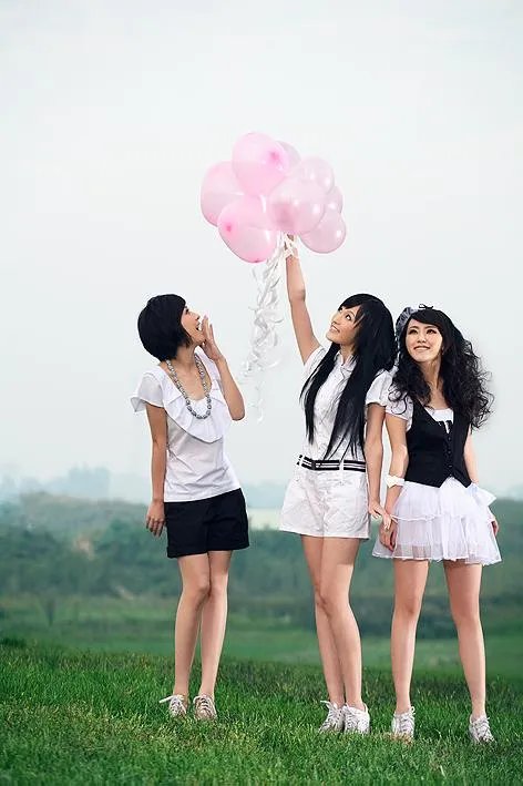 伊妹儿组合的成员介绍