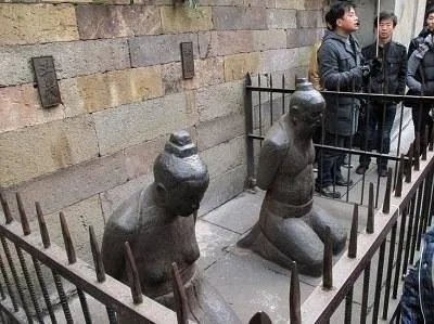 历史大罪人秦桧是怎么死的？