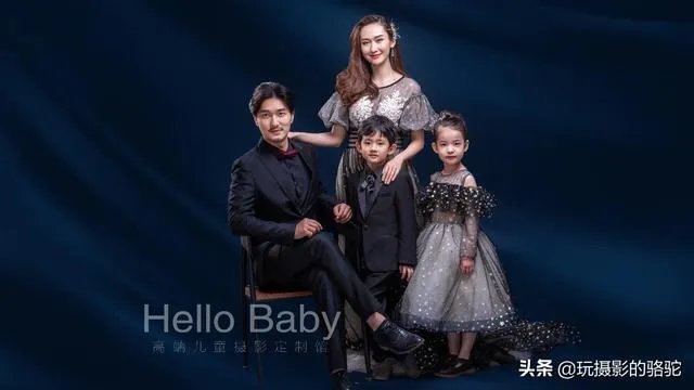 马上过年了，晒一张自己的全家福或者家庭照片和大家分享？