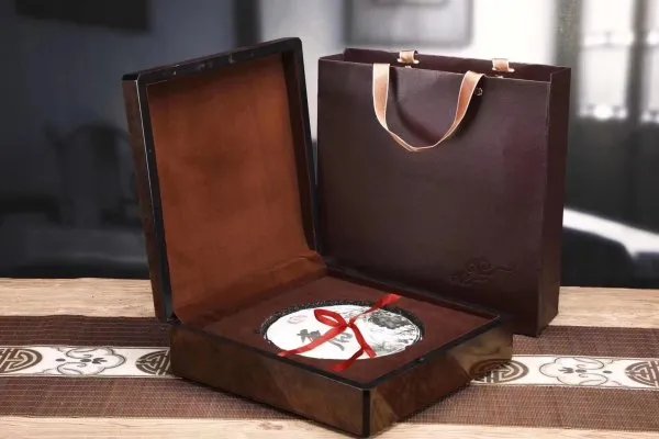 什么茶叶礼盒上档次？