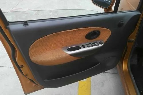 雪佛兰乐驰后车门能加装喇叭吗