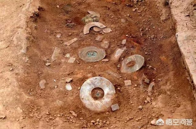 西汉古墓挖出2000年前的“仙药”,小小县令为何也想成仙？