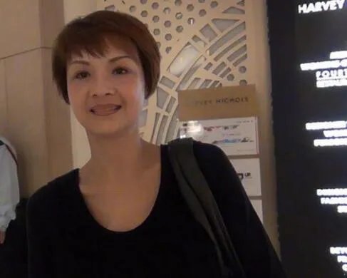 叶子楣照门艳未处理照片曝光 拍三级片多年疑假戏真做致不育