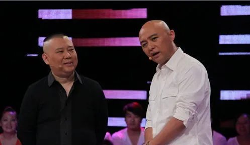 江苏卫视一个节目猜真假的郭德纲主持叫啥