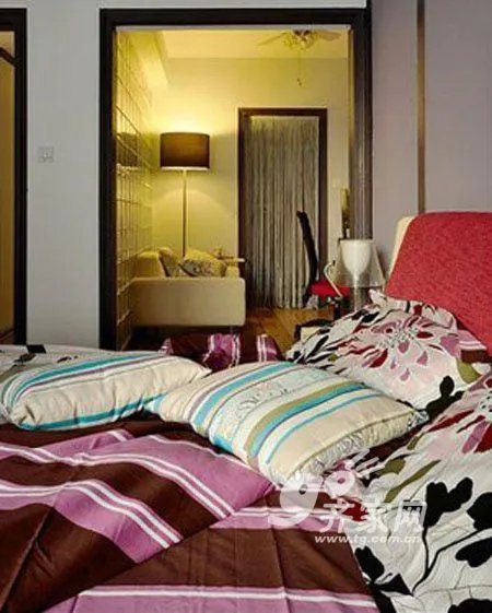 蓝白涂料改装二手房 97平清新可爱地中海家