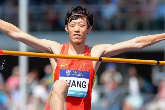 前跳高运动员张国伟宣布复出，将自聘团队圆梦，此前他有过哪些战绩？