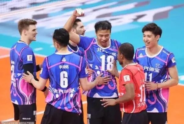 上海男排在4月1号决赛场战胜北汽男排,你怎样评价整场比赛?