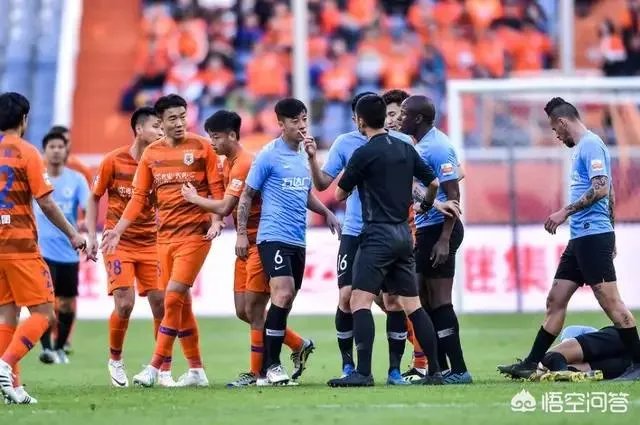 中超赛场再现争议，李帅国骂+掌掴吴兴涵！有张稀哲前车之鉴下，他会被禁赛多久？