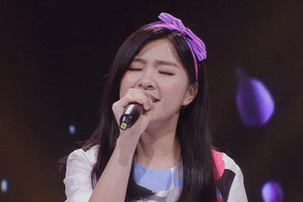 关诗敏中国好声音唱了什么 周杰伦战队的实力唱将