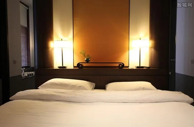 酒店现针孔摄像头 酒店摄像头偷拍事件为何频繁出现？