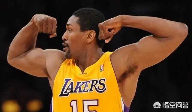 巅峰时期的阿泰斯特是什么级别的球员？可以比肩现在的谁？