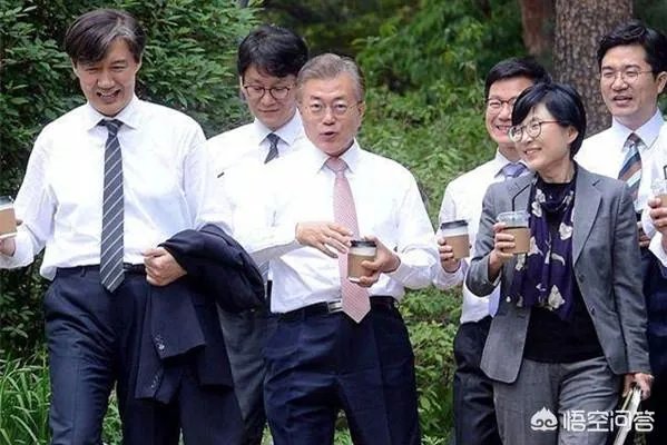 朴槿惠和文在寅对待日本态度为何截然不同?