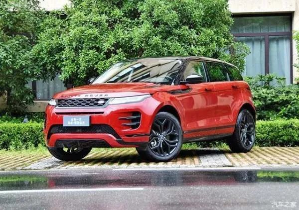 路虎极光大降价,标配2.0T四驱,隔壁奔驰1.3T月销却超5500台