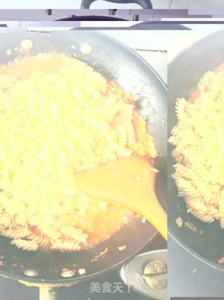 番茄肉酱意大利面