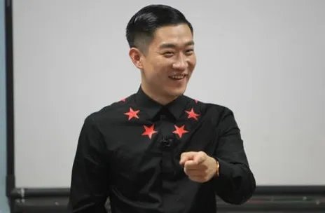 曹云金和何云伟至今舍不得丢掉