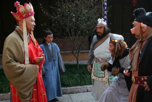 鲤鱼精和观音菩萨是什么关系？