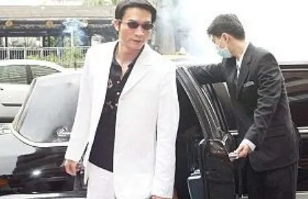 你觉得你在爱情中犯过的最大的错误是什么？