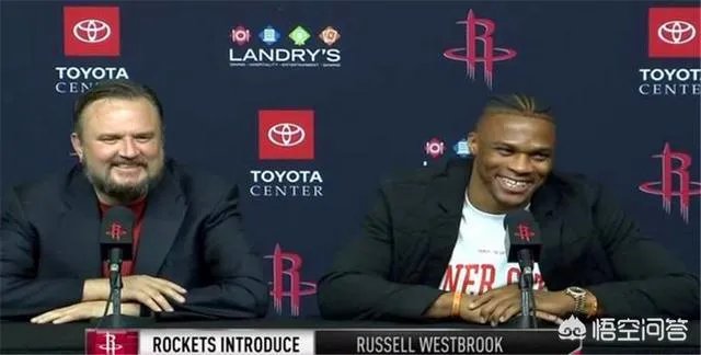 记者：与哈登怎么分配球权？威少：我不接触球也能影响比赛，大家怎么看？
