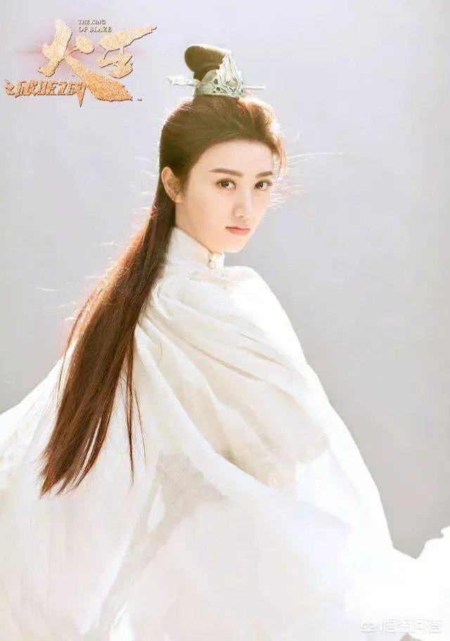 如何评价在《火王之破晓之战》的剧里景甜的表演实力？