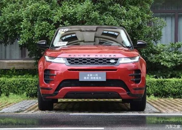 路虎极光大降价，标配2.0T四驱，隔壁奔驰1.3T月销却超5500台