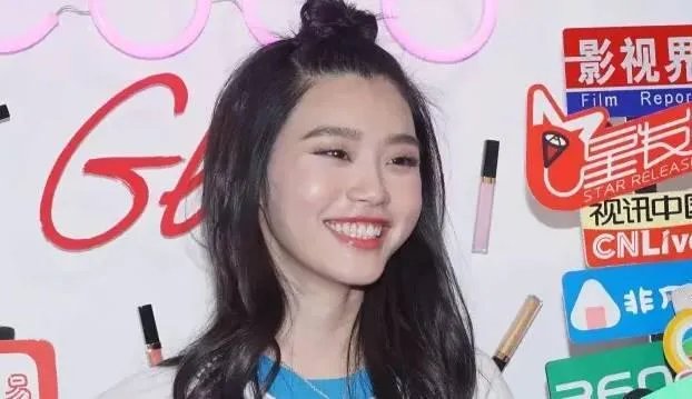 奚梦瑶摔倒后微博上那些大V的评论真是本人操作的吗？