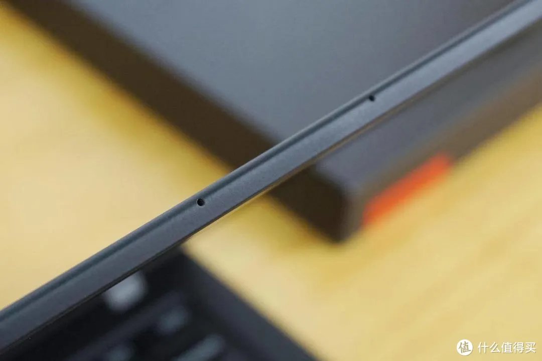 高端商务本首选，联想ThinkPad X1 Carbon 2020测评