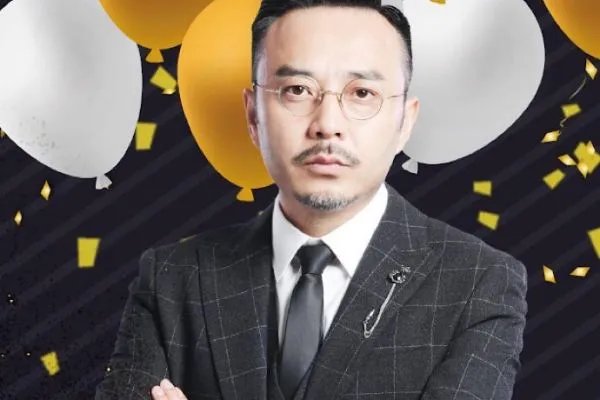 大家都说汪涵有才华,爱老婆,汪涵到底是真博学还是只是个人设?