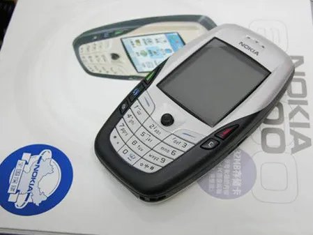 5款手机引发的惊喜 2000元经典手机推荐