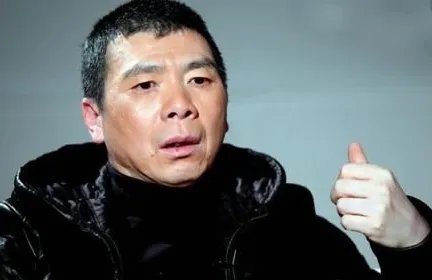 冯小刚炮轰李晨，什么人都能当导演滚出娱乐圈，李晨霸气回怼，发生了啥？