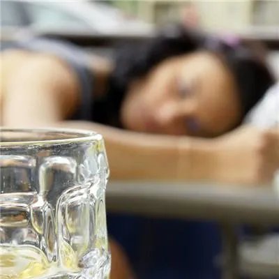 尿黄是怎么回事啊