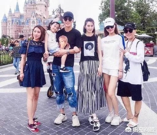 张丹峰工作室辟谣：毕滢从未在艺人房间换裤子。你怎么看？