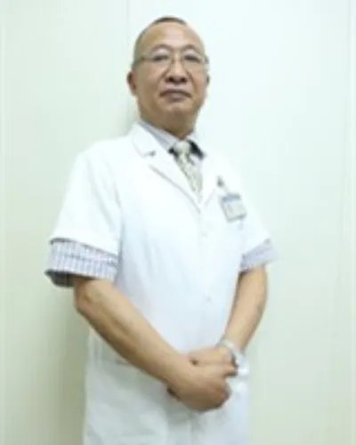 什么是脊柱侧弯？