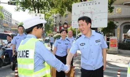 辅警转正式警察的条件是什么?