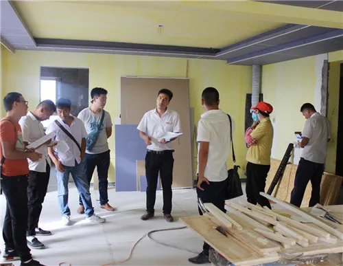 正常装修时间是几点