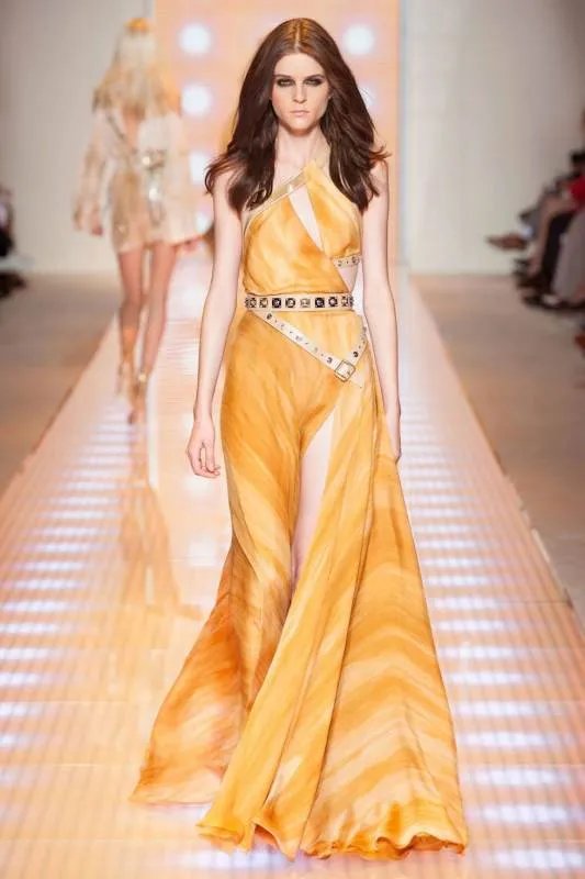 范思哲服饰简介