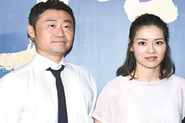 姜山是怎么爱李娜的？