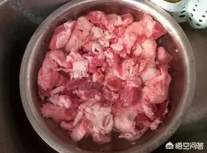 炖牛肉头怎么做好吃，炖牛肉头的家常做法？