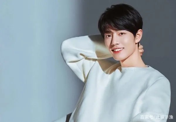 《余生请多指教》定档，官方不断发放物料，话题不断，发生了什么？