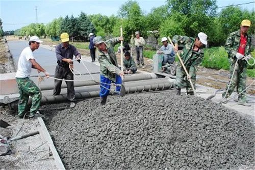 混凝土每立方米多少吨