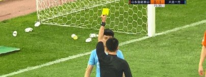 中超赛场再现争议，李帅国骂+掌掴吴兴涵！有张稀哲前车之鉴下，他会被禁赛多久？