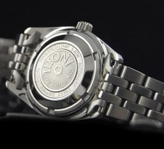 梅花手表属于什么档次的？