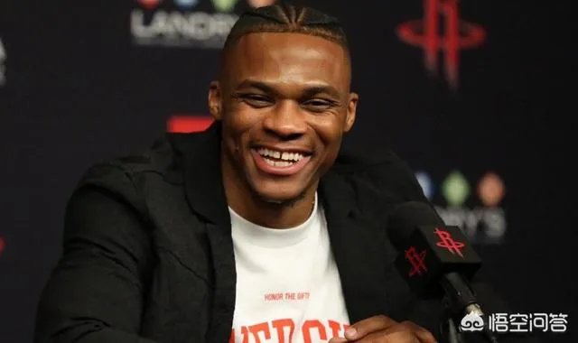 记者：与哈登怎么分配球权？威少：我不接触球也能影响比赛，大家怎么看？