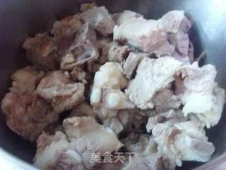 土豆烧排骨