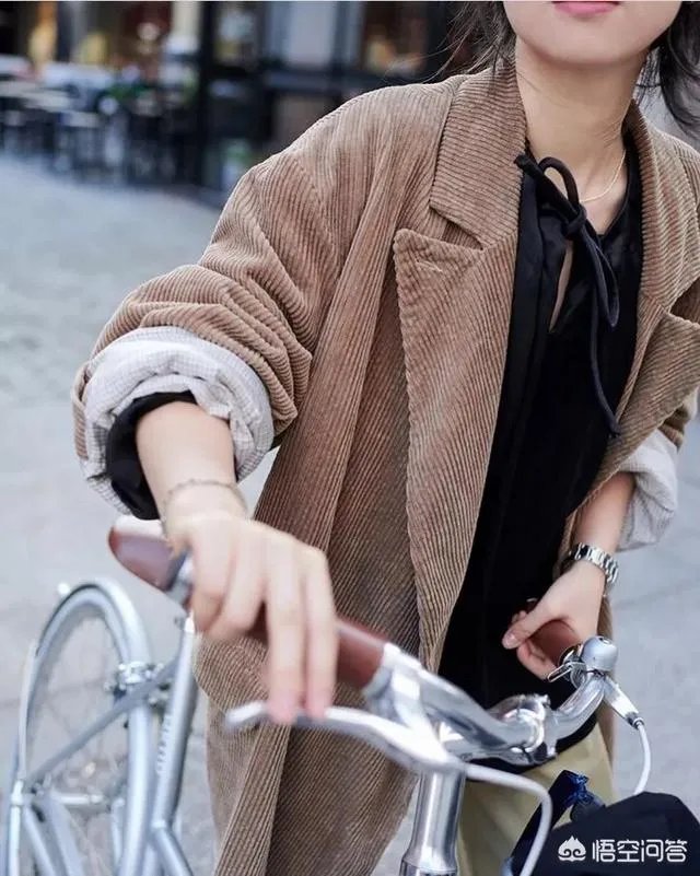 江南布衣的衣服适合什么群体？