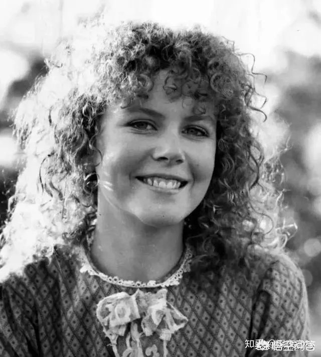 《海王》里的妮可·基德曼好美啊，她是什么来头啊？