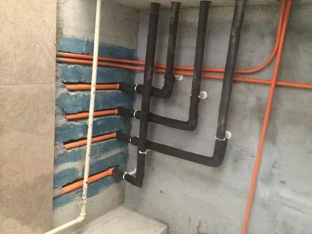 现在装修的那种模式更合适,互联网装修平台,装修公司半包,全包,整屋装修?等等?