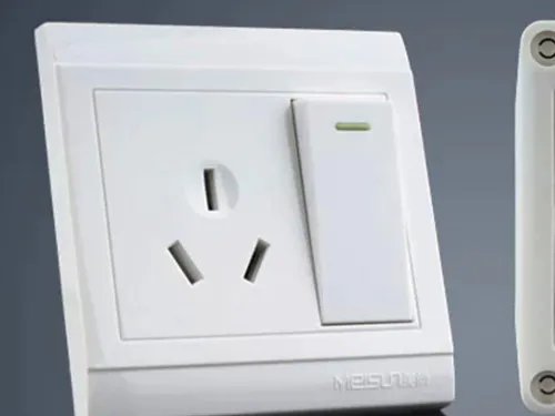 单开三孔插座怎么接线