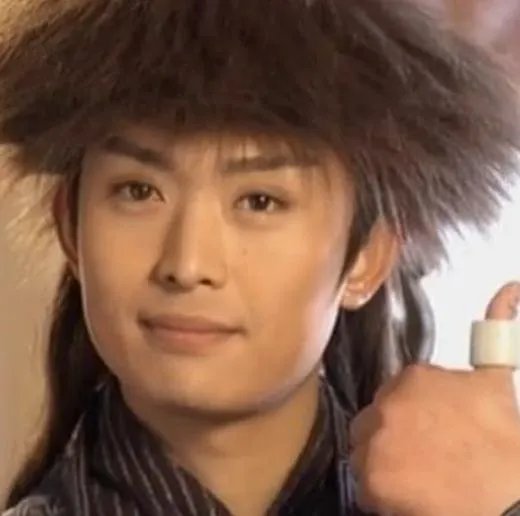 有哪些明星年轻时的颜值被低估了?