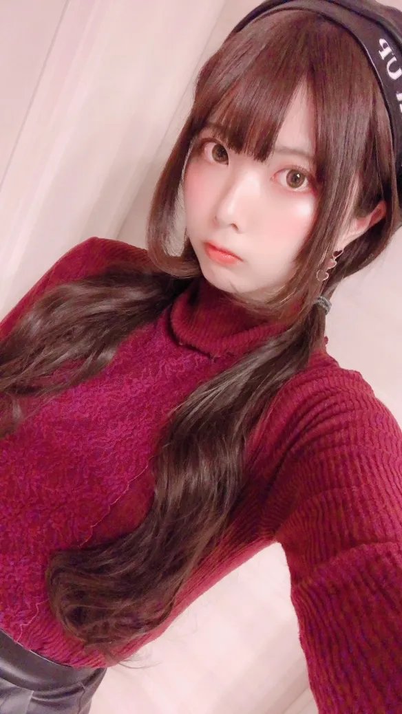 泳装黑丝美少女来了！11区人气Coserトミコ美图赏