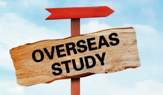 出国留学申请机构排名